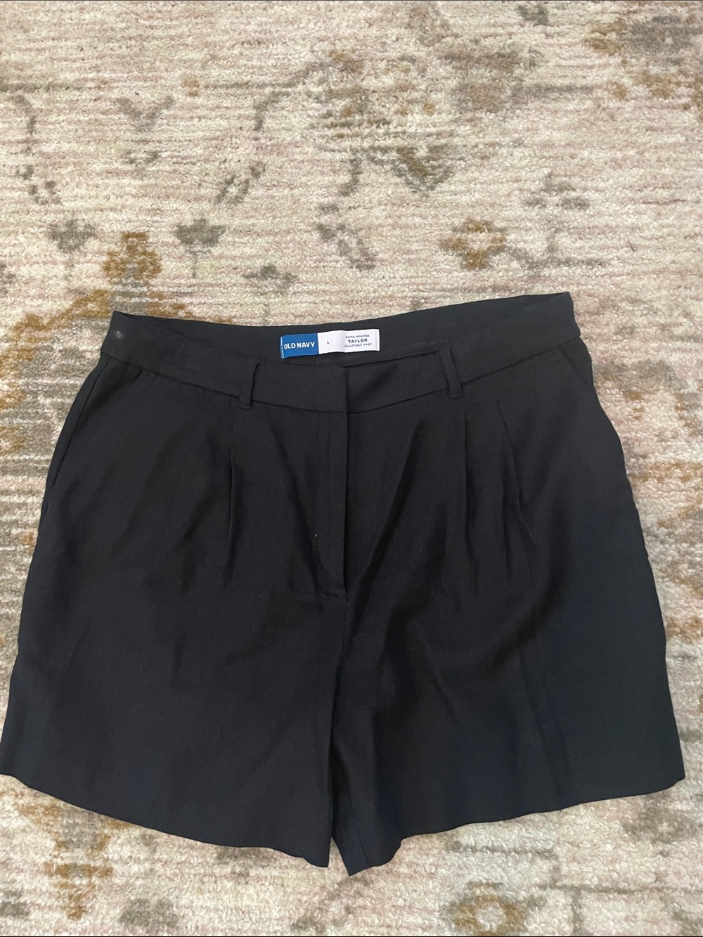 Old Navy Black Pleated Women’s  linen Shorts